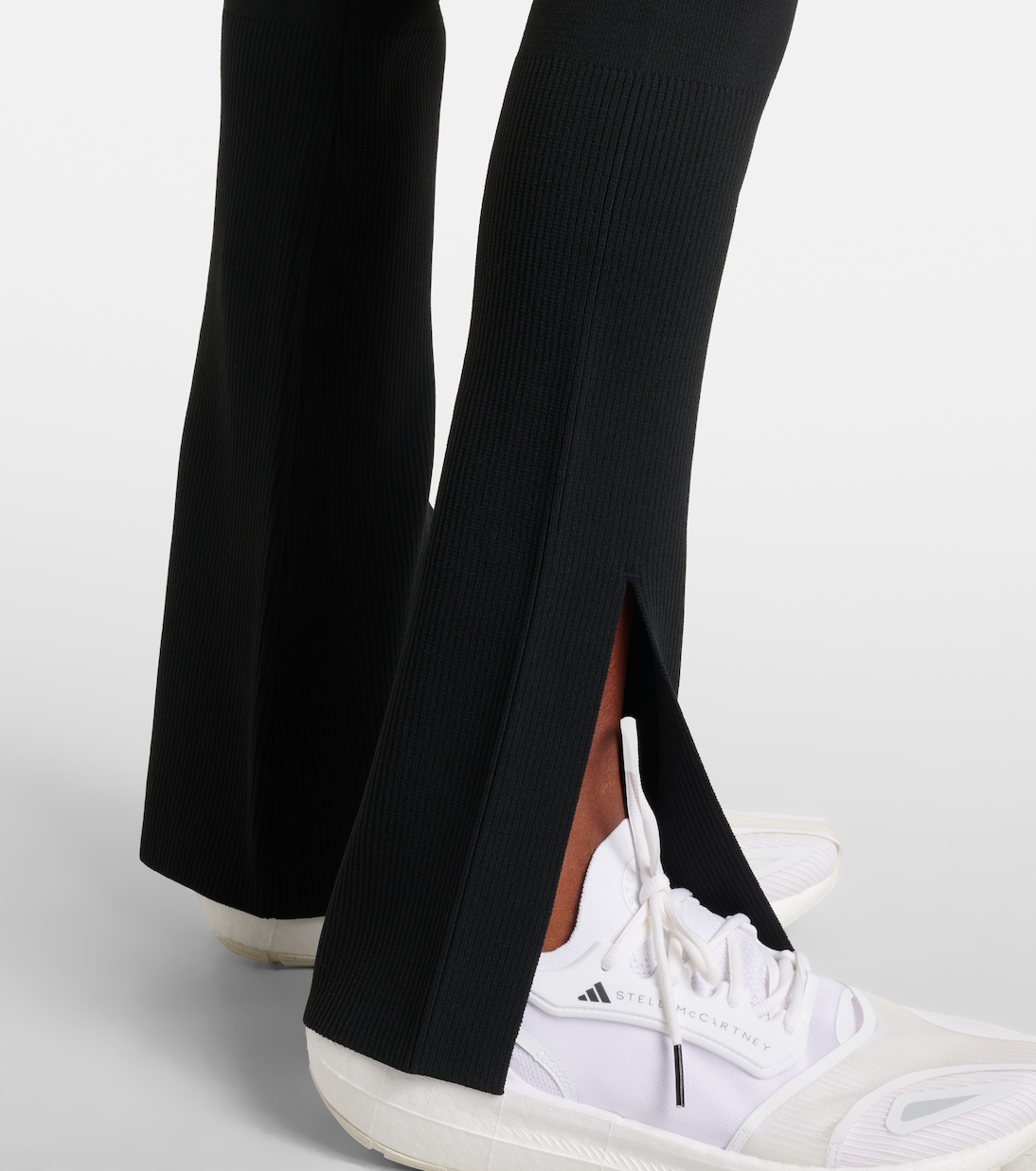 Pantalones TrueStrength | Adidas by Stella McCartney
