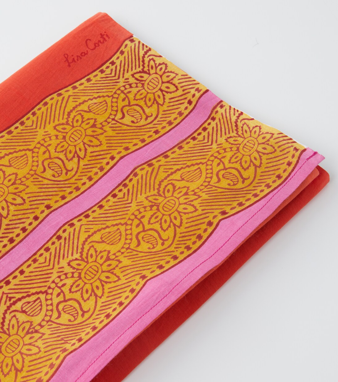 Tea Flower muslin beach towel | Lisa Corti