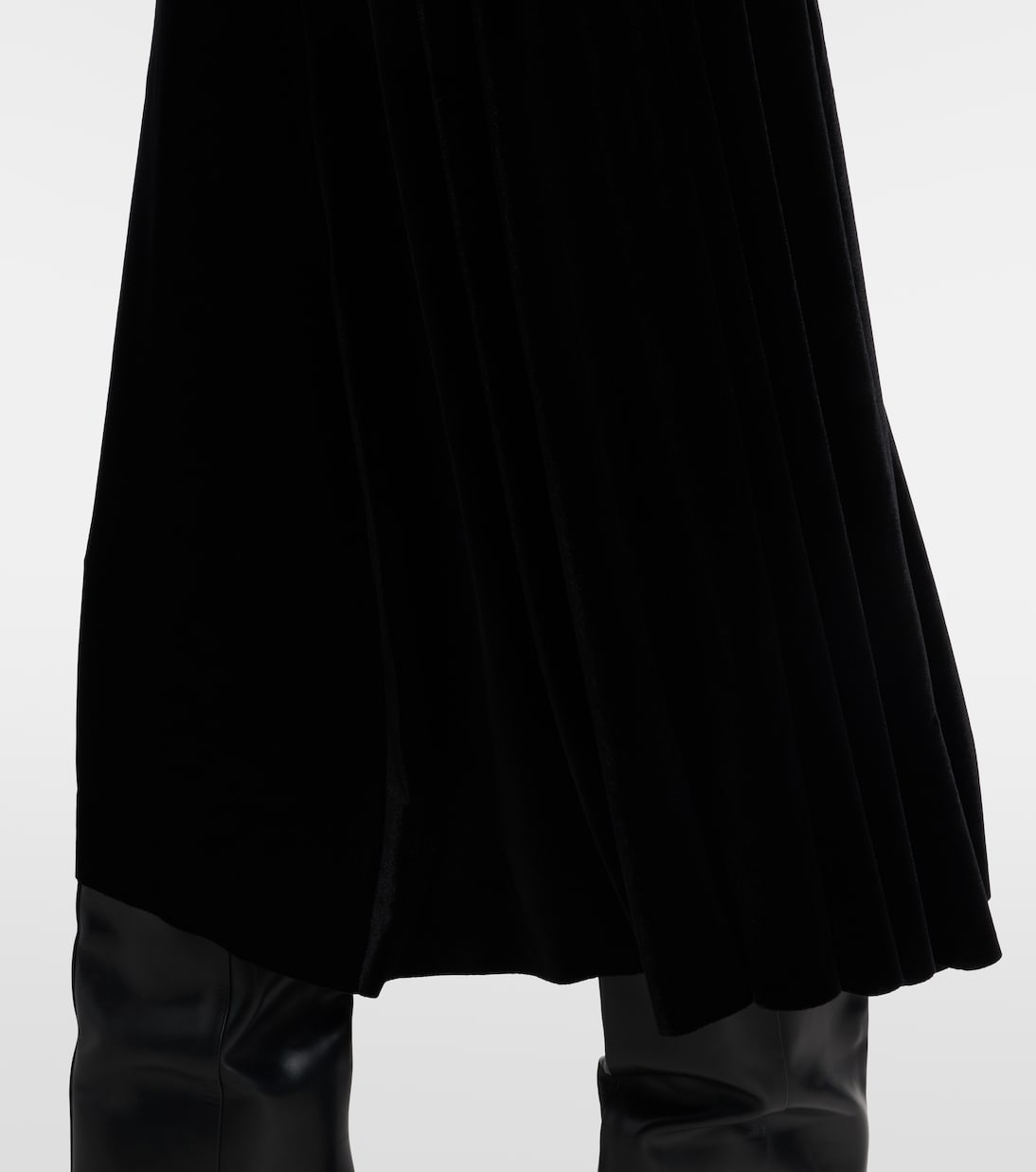 Flared pleated velvet midi skirt | Norma Kamali