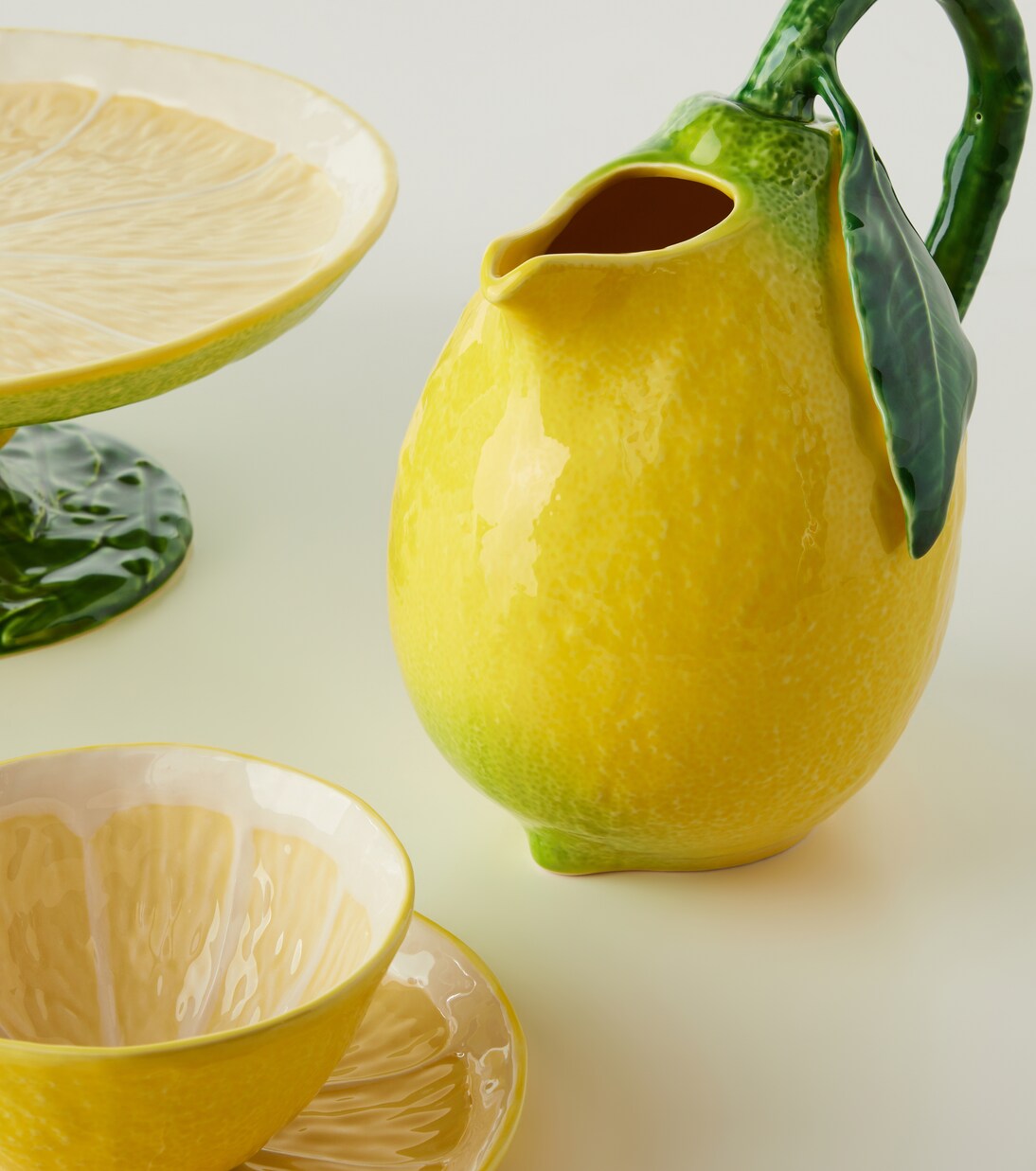 Lemon ceramic pitcher | Bordallo Pinheiro