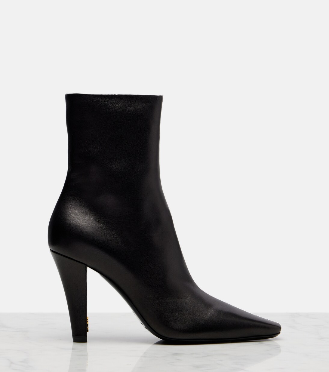 Jill 95 leather ankle boots | Saint Laurent