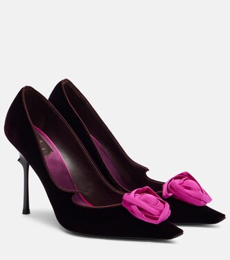 Epine Rose 100 floral velvet pumps | Roger Vivier
