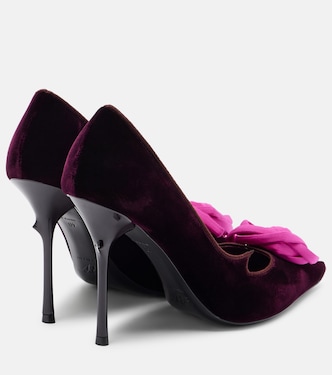 Epine Rose 100 floral velvet pumps | Roger Vivier