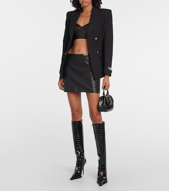 Botas altas de charol grabado | Versace