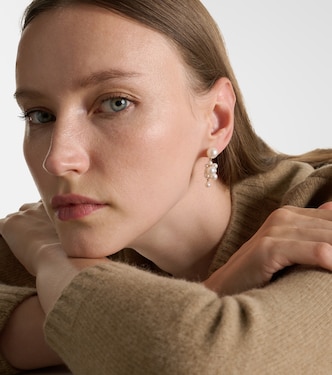 Boucles d'oreilles en or jaune 14 ct et perles Botticelli | Sophie Bille Brahe