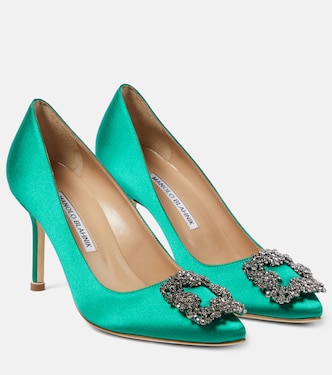 Pumps Hangisi 90 aus Satin mit Kristallen | Manolo Blahnik