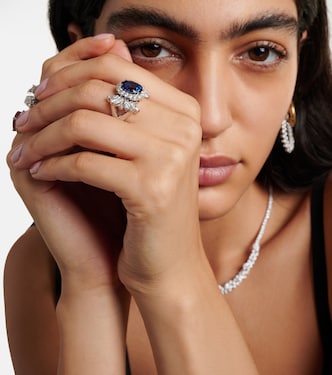Bague Reign Supreme en or blanc 18 ct, diamants et saphir | Yeprem