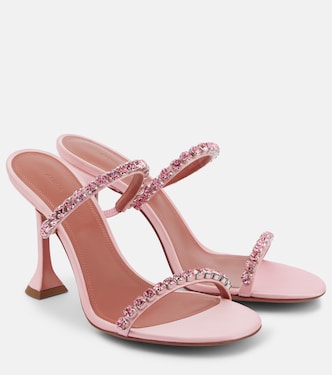 Mules Gigi 95 en satin à ornements | Amina Muaddi