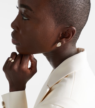 Small 18kt gold earrings with diamonds  | Anita Ko