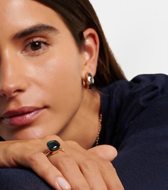 Ring Nudo Classic aus 18kt Rosé- und Weißgold mit London Blue Topas | Pomellato