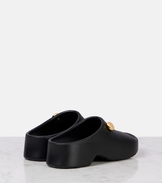 Anagram platform slides | Loewe