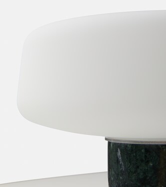 Solid Small table lamp, EU plug | Case Furniture