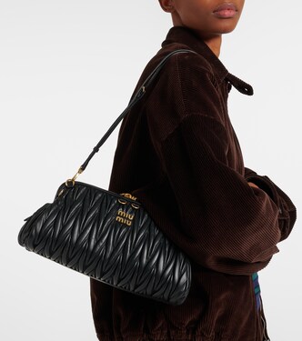 Matelassé leather clutch | Miu Miu