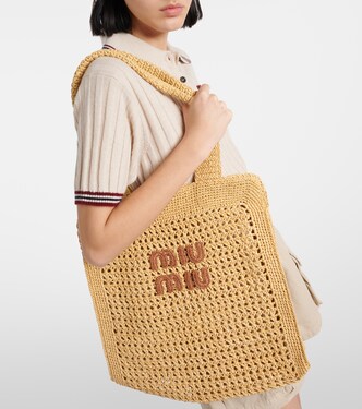 Medium logo woven tote bag | Miu Miu
