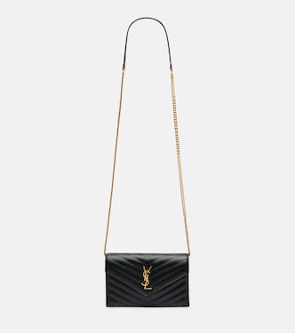 Cassandre Envelope Small leather wallet on chain | Saint Laurent