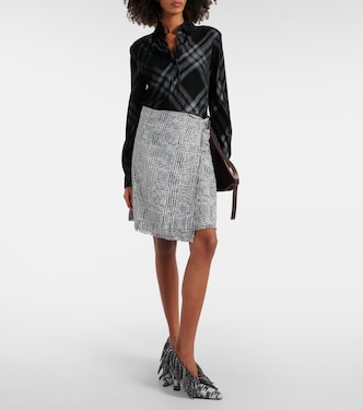 Sweep 100 fringed wool pumps | Burberry