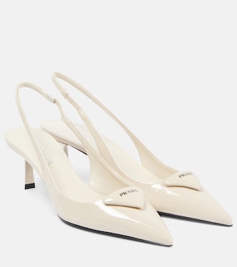 Pumps slingback 55 in vernice con logo | Prada