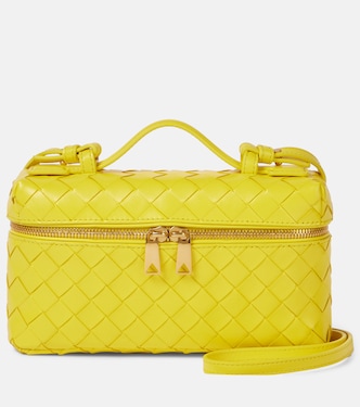Bang Bang Intrecciato leather vanity bag | Bottega Veneta