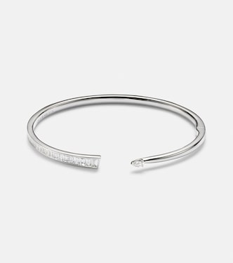 Inner Fire 18kt white gold bangle with diamonds | Bucherer Fine Jewellery