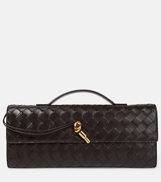 Andiamo Intrecciato leather clutch | Bottega Veneta