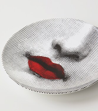 Piatto da parete Tema e Variazioni n.397 in porcellana | Fornasetti