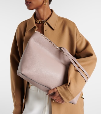 Rockstud Large leather tote bag | Valentino Garavani