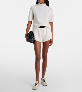 Low-rise cashmere shorts | Lisa Yang