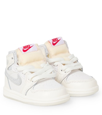 Baby Air Jordan 1 Retro High OG sneakers | Nike Kids