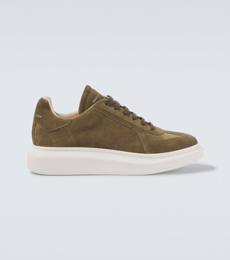Sneakers Oversized aus Veloursleder | McQueen