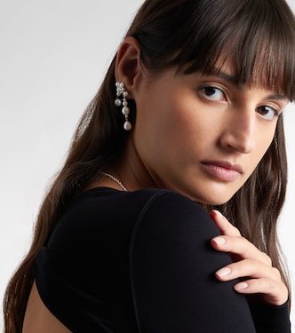 Amis Fleur 14kt gold single earring with freshwater pearls | Sophie Bille Brahe