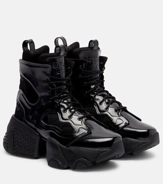 Botas con plataforma con cordones y aberturas | Noir Kei Ninomiya
