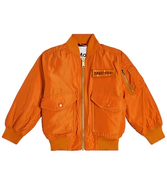 Bomber Heath | Molo