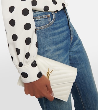 Cassandre matelassé envelope leather wallet on chain | Saint Laurent