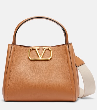 Alltime Medium leather tote bag | Valentino Garavani