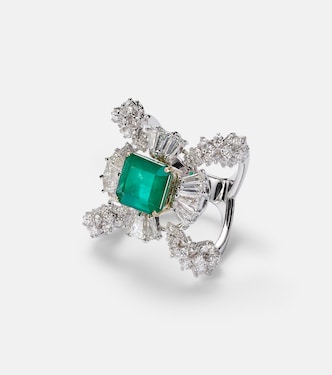 Ring Reign Supreme aus 18kt Weißgold mit Diamanten und Smaragd | Yeprem