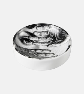 Tema E Variazioni N.154 porcelain ashtray | Fornasetti
