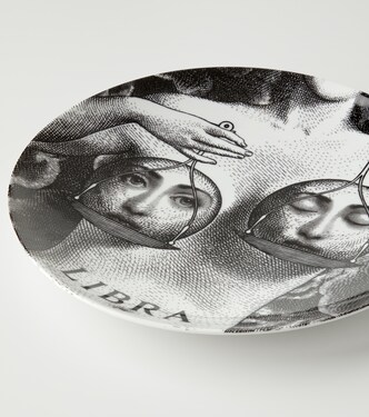 Wandteller Tema e Variazioni Libra Nr. 354  | Fornasetti