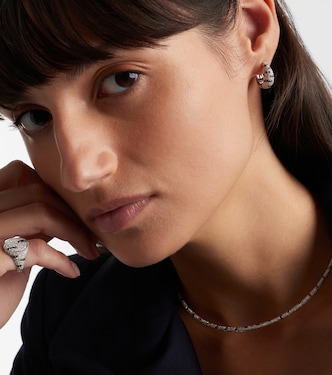 Zèbre 18kt white gold hoop earrings with diamonds | Yvonne Léon