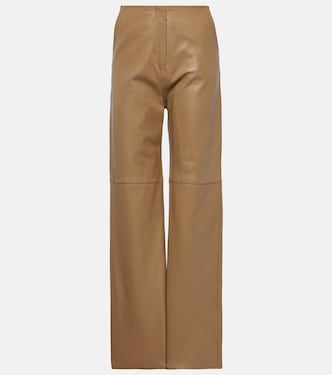 Pantaloni regular in pelle a vita alta | Toteme
