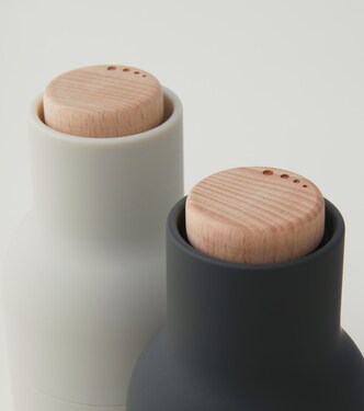 Bottle Small salt and pepper grinders by Norm Architects | Audo Copenhagen