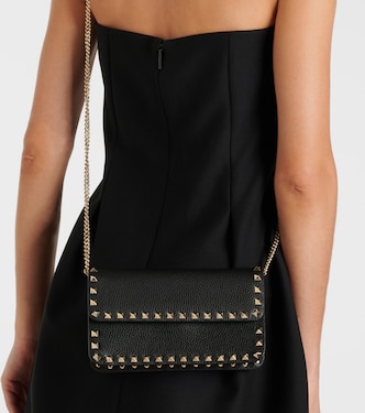 Clutch Rockstud in pelle | Valentino Garavani