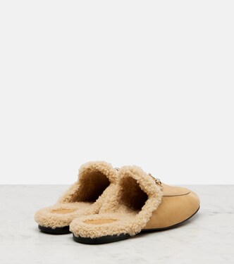 Mules in suede con shearling | Gucci