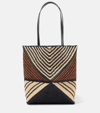 Paula's Ibiza - Borsa Puzzle Fold Medium in rafia | Loewe