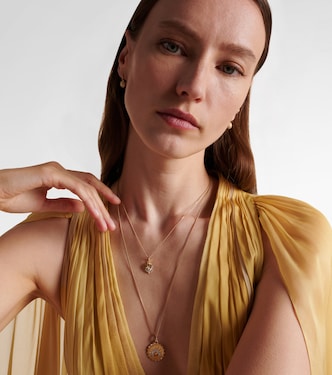Anhänger New Beginnings - Internal Compass aus 18kt Gelbgold mit Diamanten | FoundRae