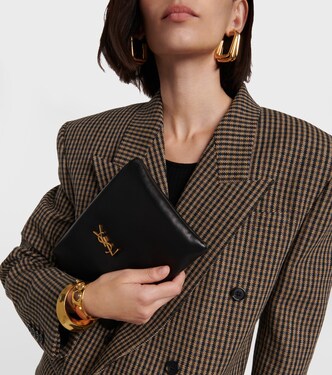 Clutch Calypso Small aus Leder | Saint Laurent