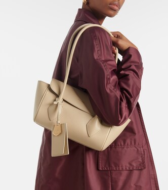 Borsa a spalla East West in pelle | Ferragamo