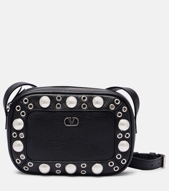 Nellcôte leather crossbody bag | Valentino Garavani