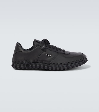 x Jacquemus - Sneakers J Force 1 in pelle | Nike