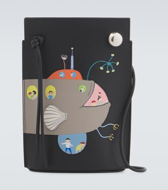 x Suna Fujita Submarine Pebble Dice leather bucket bag | Loewe