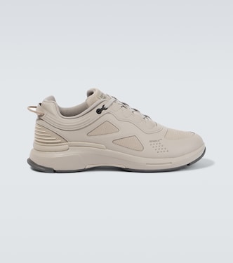 Sneakers One.2 | Athletics Footwear